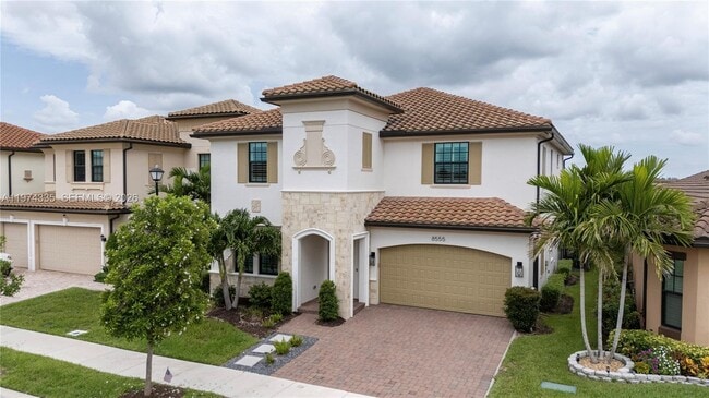 Building Photo - 8555 E Baypoint Cir