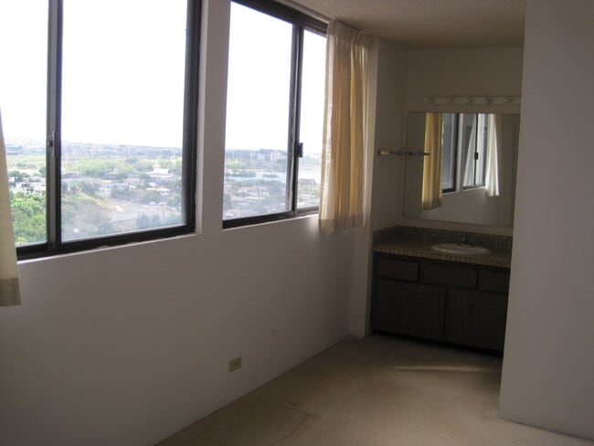 Building Photo - 98-351 Koauka Lp 1608