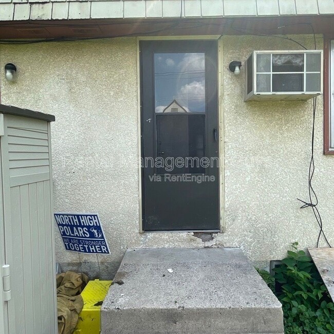 Building Photo - 501 N Morgan Ave