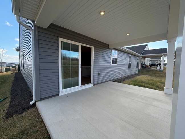 Building Photo - 80 White Sands Blvd