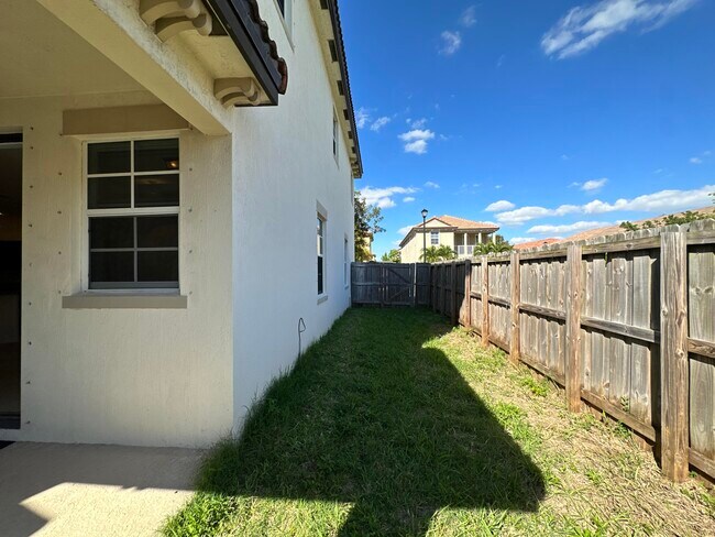 Building Photo - 11608 SW 246 Terrace