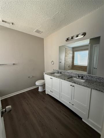 Building Photo - 10259 Sand Springs Ave