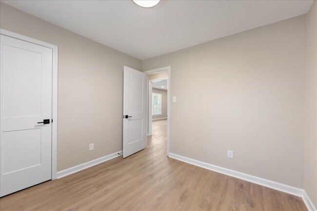 Building Photo - 4700 Walden Ct
