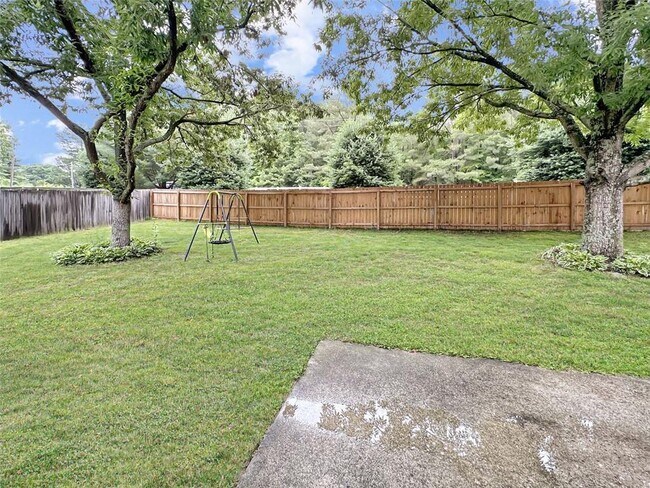 Building Photo - 1274 Stephens Pond View