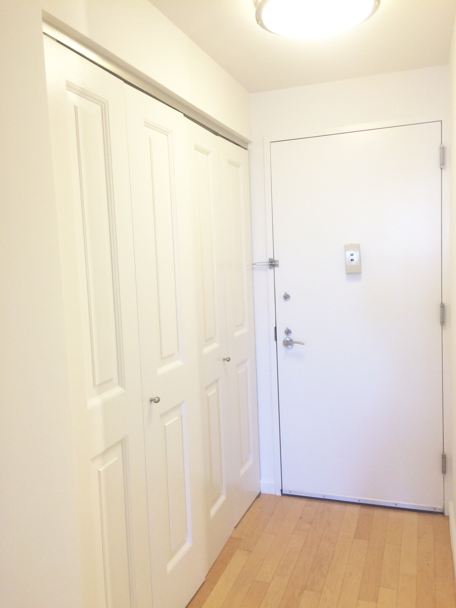 Building Photo - 20 West Street