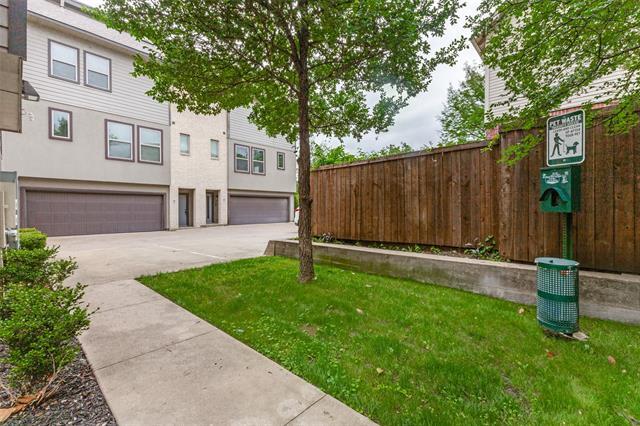 Building Photo - 5909 Ross Ave