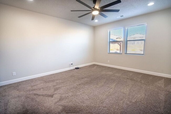 Building Photo - 6205 Redroot St NW