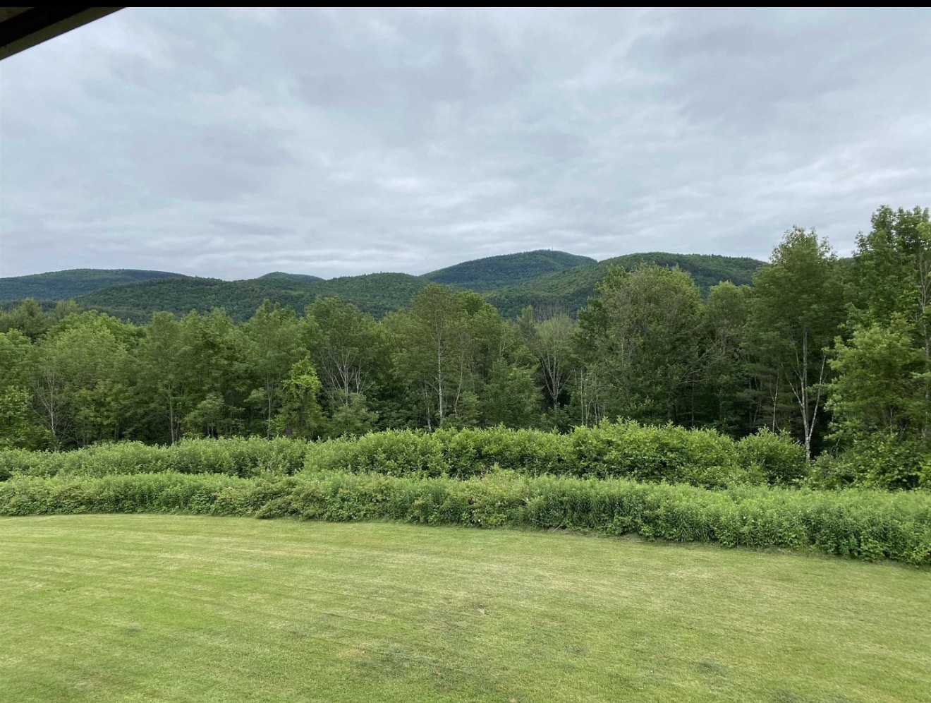 Building Photo - 708 Butternut Hill Rd