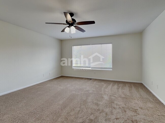 Building Photo - 9762 Chambers Dr