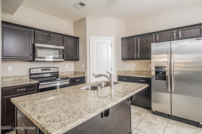 Building Photo - 228 Bald Eagles Cir