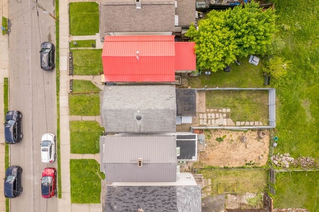 Building Photo - Stunning 2 bedroom home in Ambridge availa...