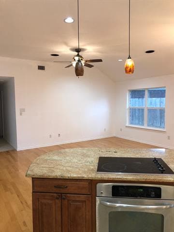 Building Photo - 5311 Altacrest Ct