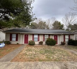 Building Photo - 199 E Heights Ave