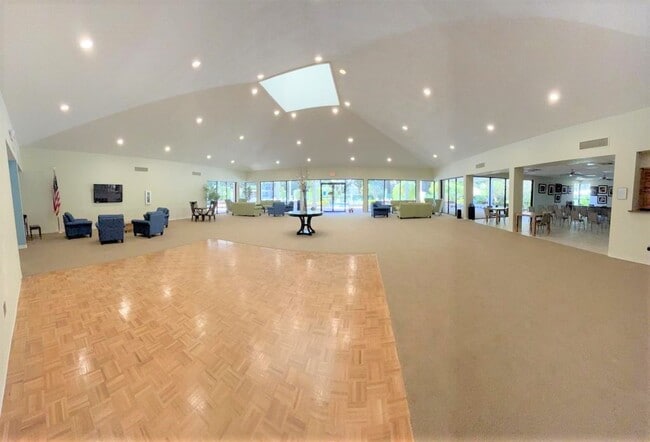 Club House - 1850 Homewood Blvd