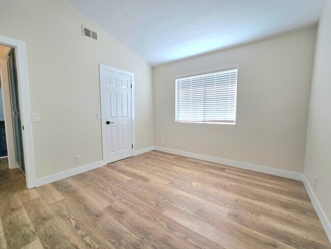 Building Photo - 4254 Via Clemente