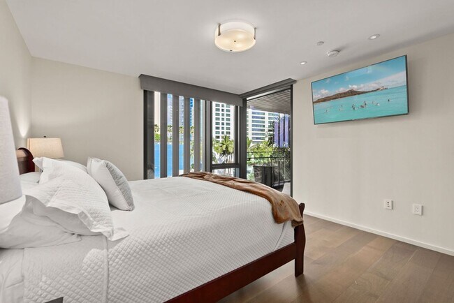Building Photo - Park Lane Getaway by Gather: 2BR Oceanview...