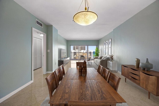 Building Photo - 1950 S Ocean Dr