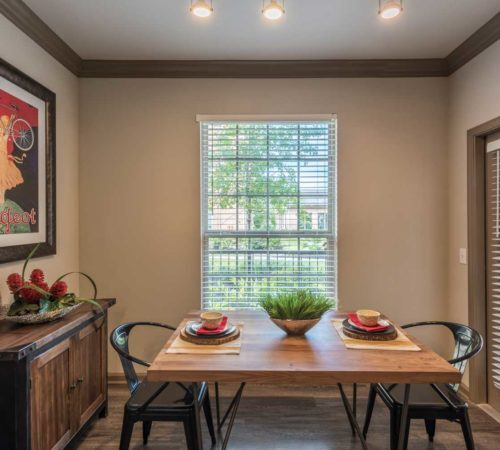 Building Photo - Resort-Style Amenities & $99 App Fee Only!
