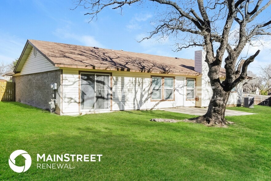 Building Photo - 1031 Mercer Dr