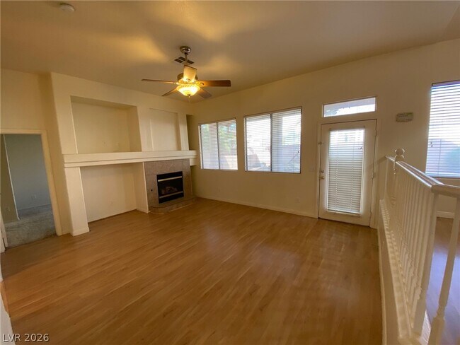 Building Photo - 7565 Splashing Rock Dr