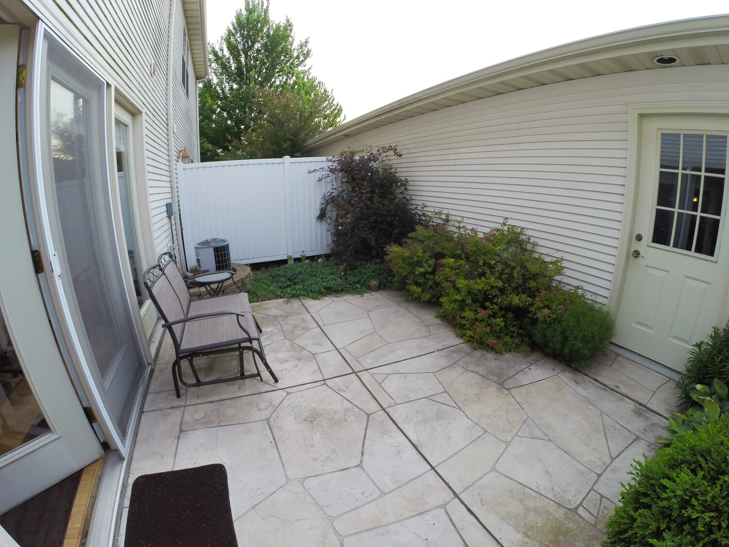 Building Photo - 1822 Aspen Ct