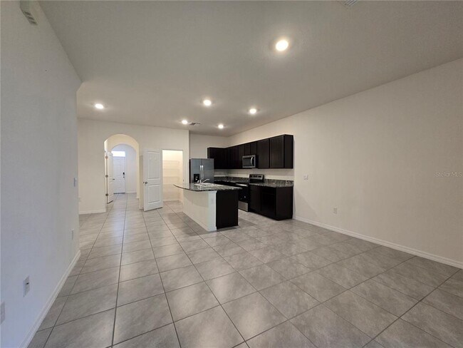 Building Photo - 32803 Pez Landing Ln