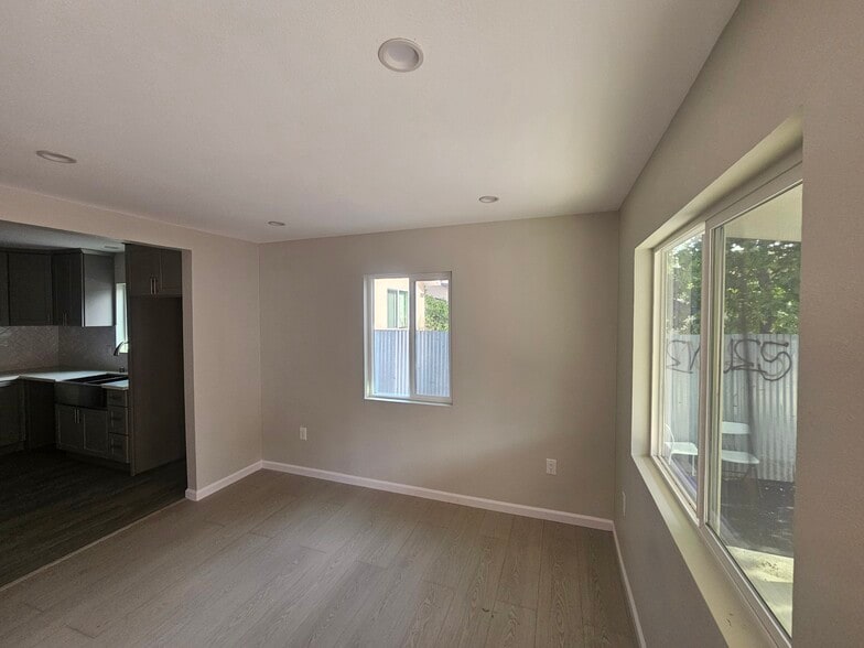 Building Photo - 3601 Verdugo Rd