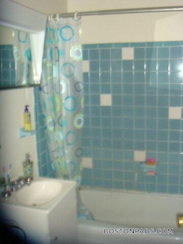 Building Photo - 66 Homer Ave