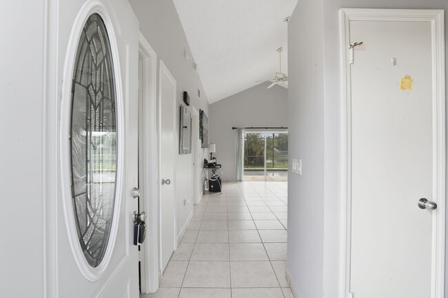 Building Photo - 1031 Apopka Woods Ln