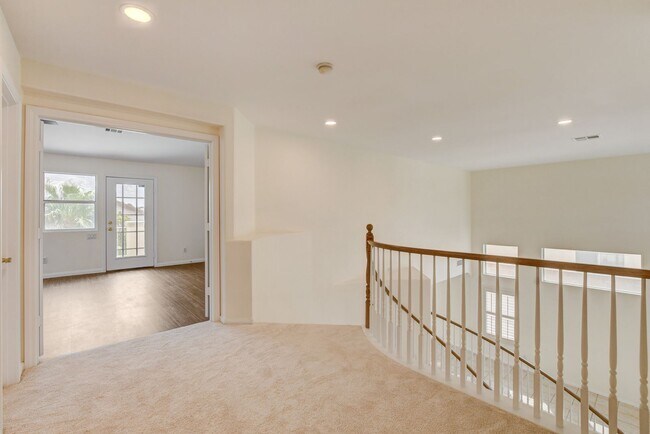 Building Photo - 8913 Arabian Filly Ave