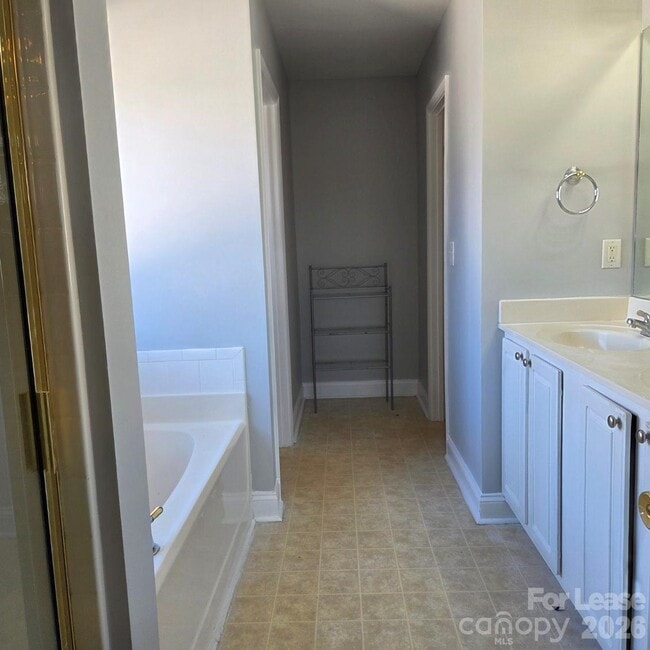 Building Photo - 5840 Timbertop Ln