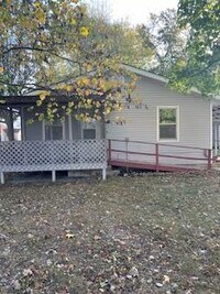 Building Photo - 508 S Vine St