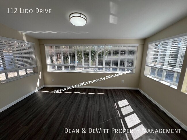 Building Photo - 112 Lido Dr