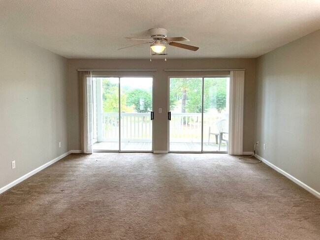 Building Photo - Available Now! 2 Bedroom, 2 Bath Condo at ...