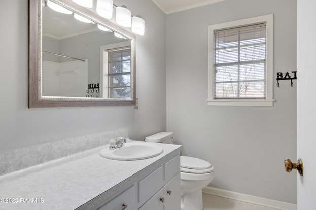 Building Photo - 191 Grand Ave