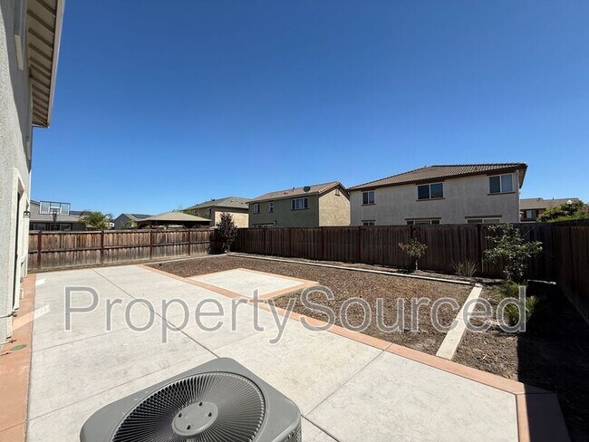 Building Photo - 2099 Frank Blondin Ln