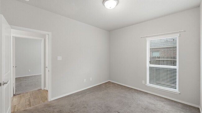 Building Photo - 2973 Coral Way