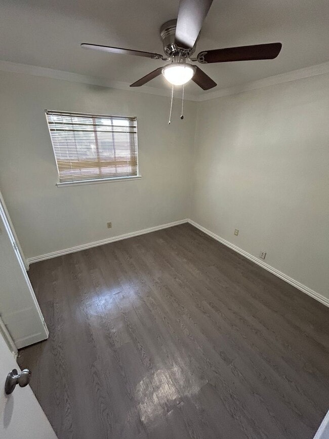 Building Photo - 1801 Haymeadow