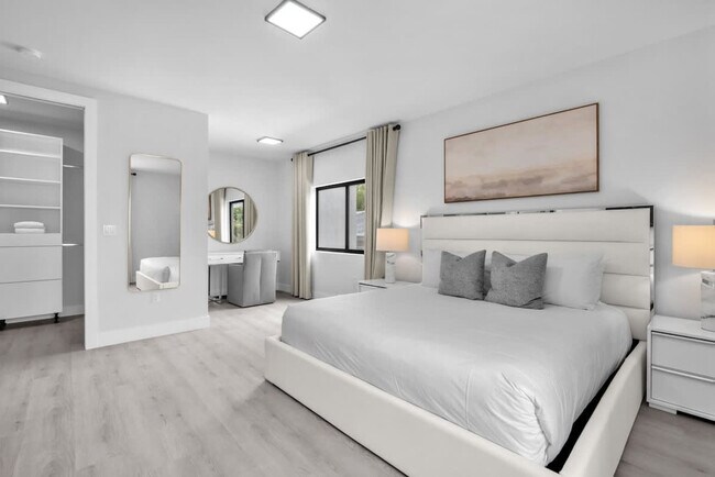 Building Photo - 2951 NW 13th St