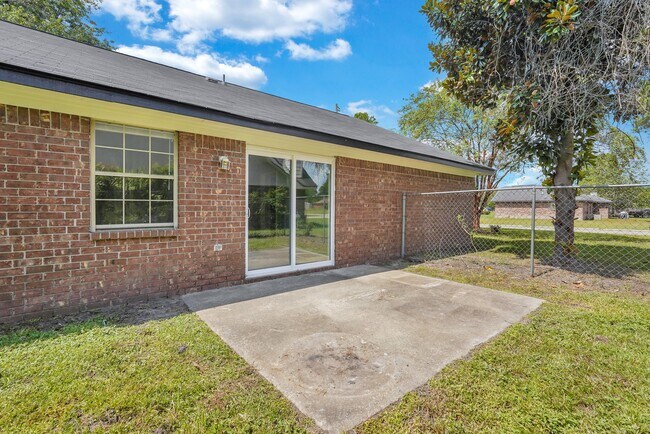 Building Photo - 734 Timber Ridge Trail