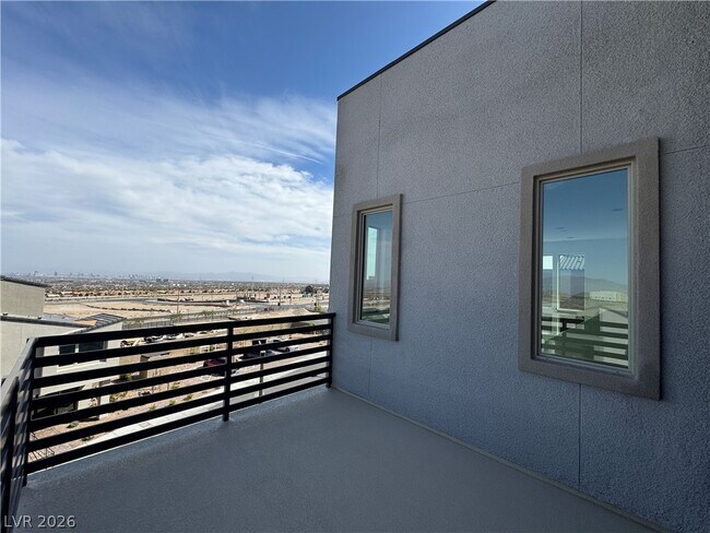 Building Photo - 11540 Hawking Ave