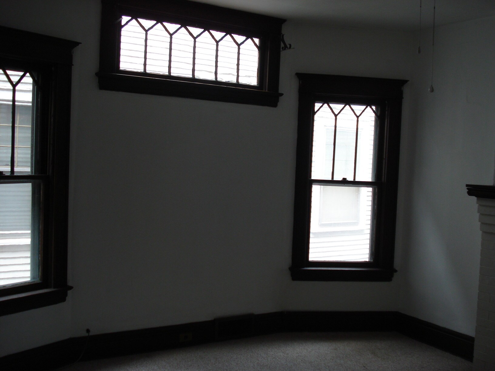 Building Photo - 118 Russell St