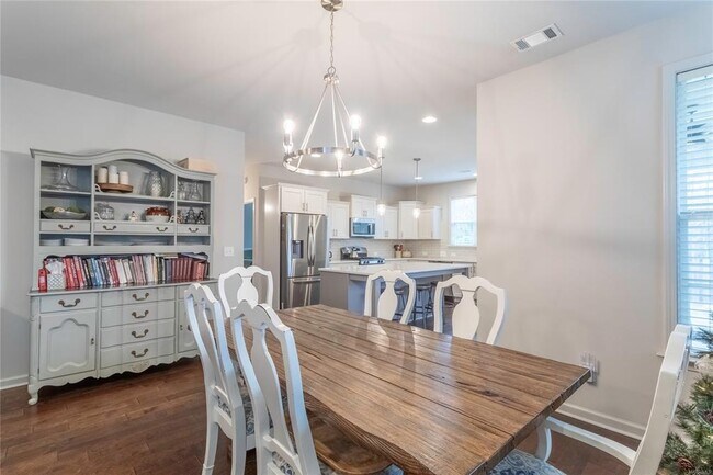 Building Photo - 9868 Bluestone Cir