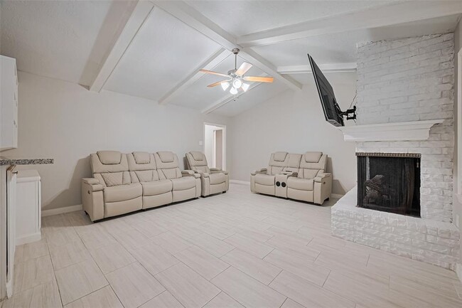 Building Photo - 1708 Ruella Ln