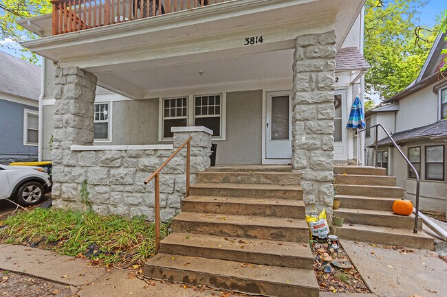 Building Photo - 3812 Wyoming St