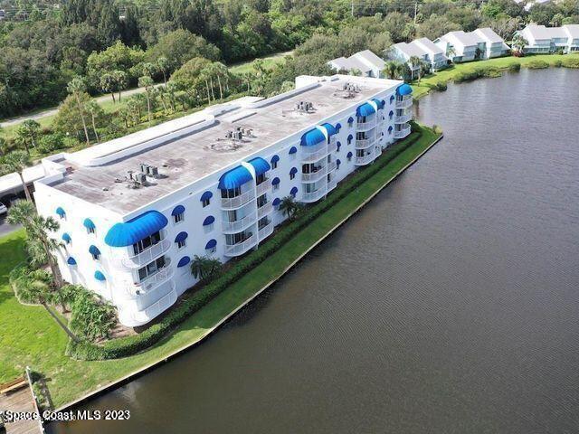 Building Photo - 6124 S River Run Dr