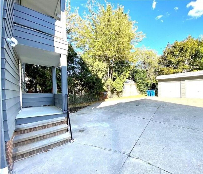 Backyard - 2127 Bunts Rd