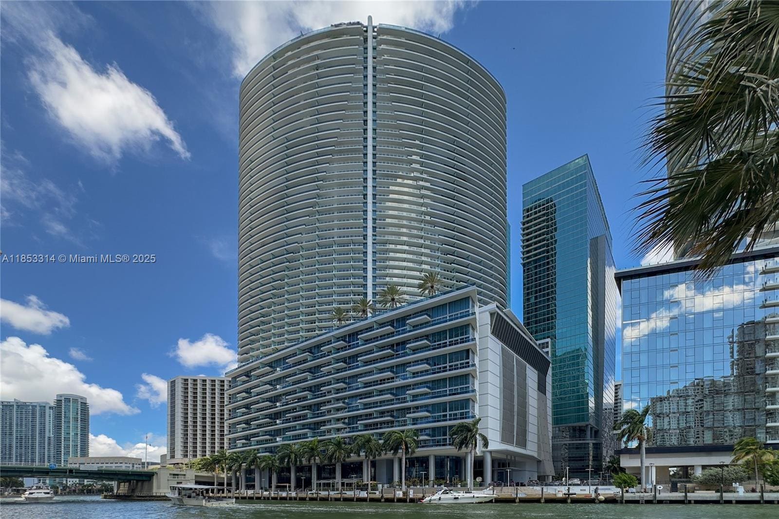 Building Photo - 200 Biscayne Blvd