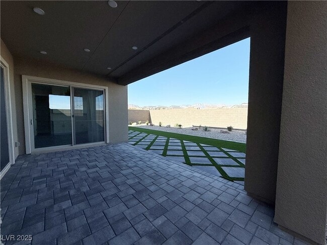 Building Photo - 10632 Rolling Vista Dr