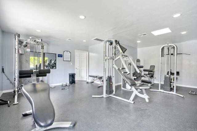 Building Photo - 3796 San Ramon Dr
